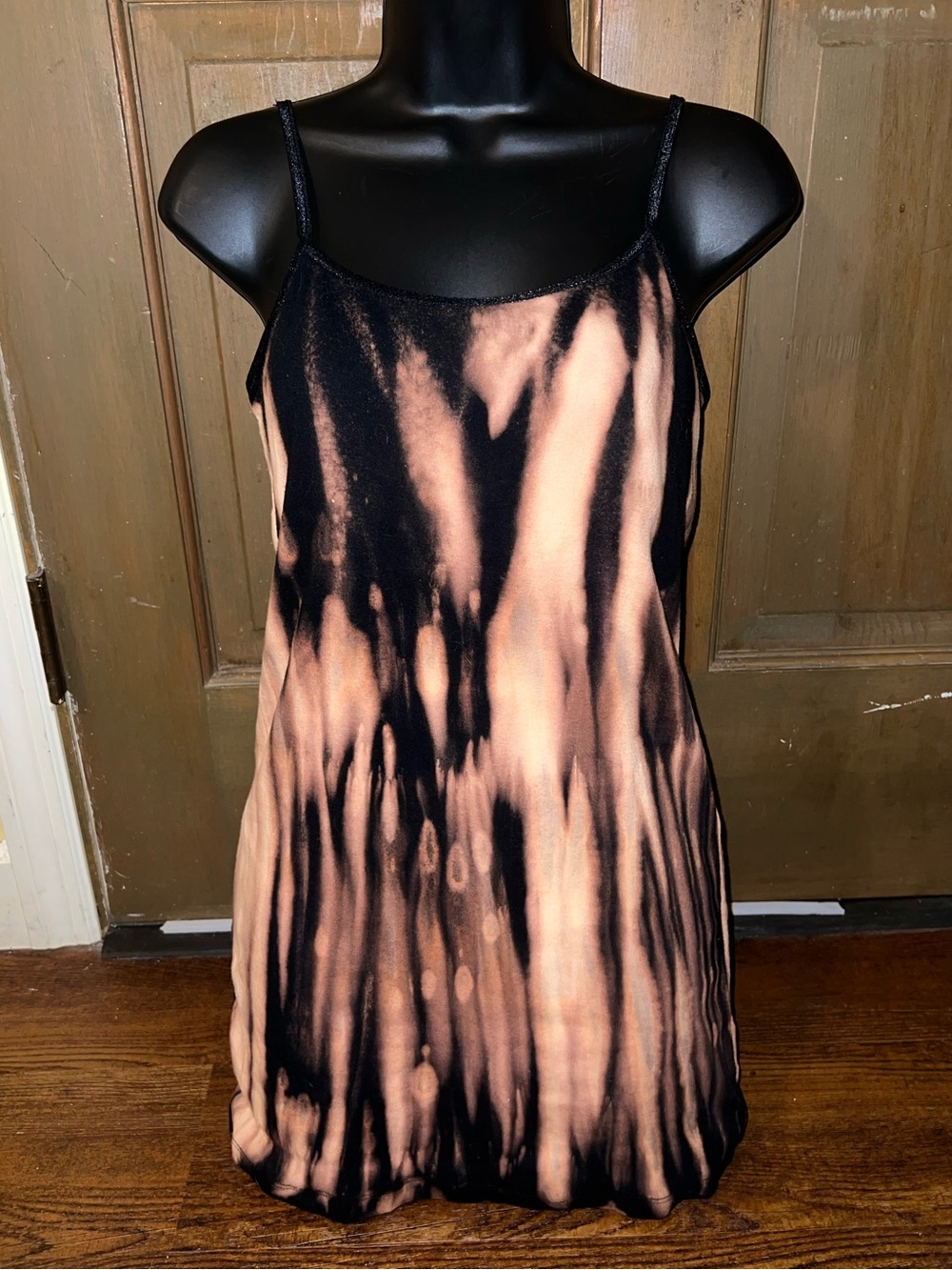 So Tunic Cami Black Acid Wash Cream Adjustable Spaghetti Strap Size XL